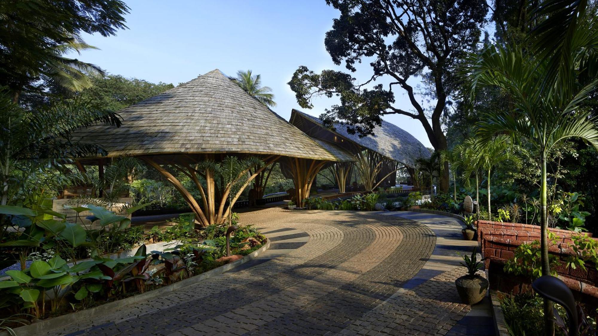 Timbertales Luxury Resort Coorg Madikeri Bagian luar foto