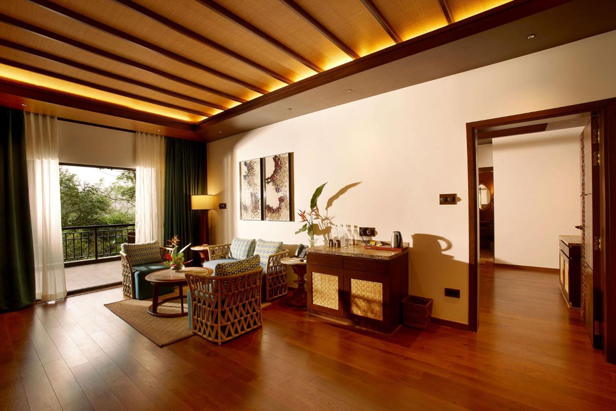 Timbertales Luxury Resort Coorg Madikeri Bagian luar foto