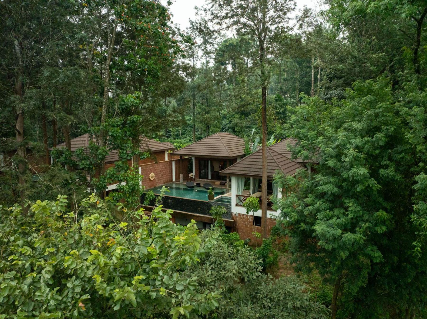 Timbertales Luxury Resort Coorg Madikeri Bagian luar foto