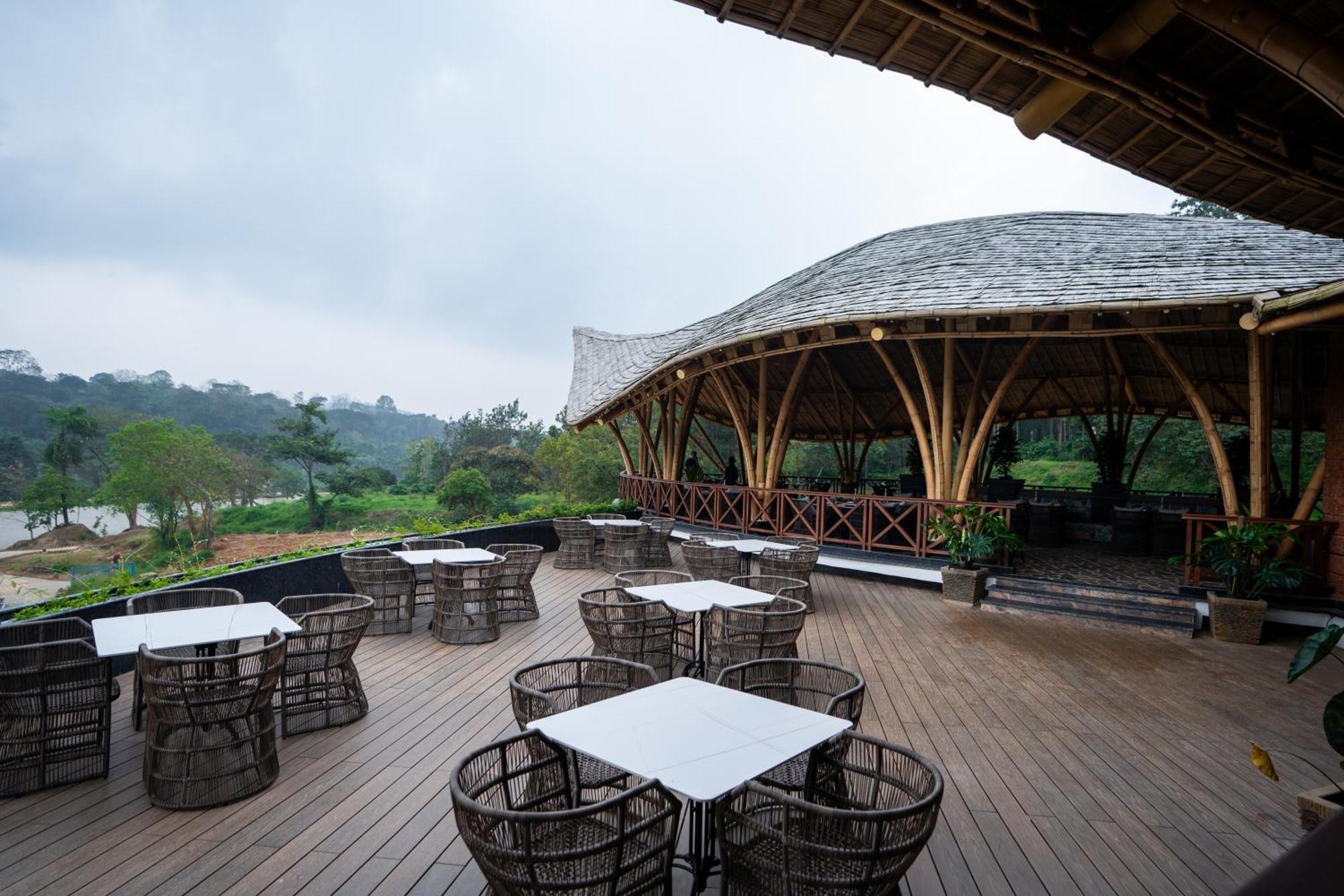 Timbertales Luxury Resort Coorg Madikeri Bagian luar foto